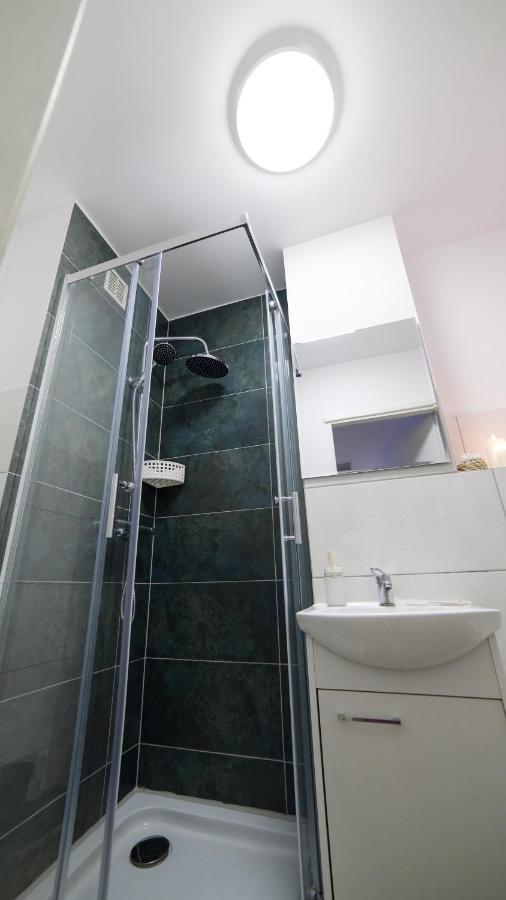 Wow Rooms Varsavia Esterno foto